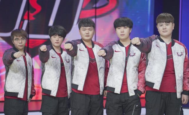 投影与昭示 投影与昭示