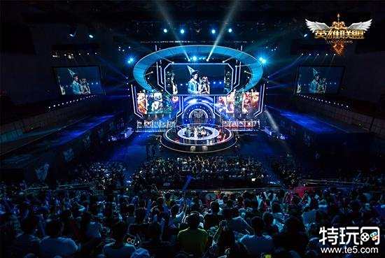 尊敬的教练 尊敬的教练