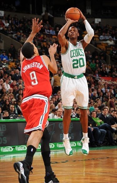 定下了基调 定下了基调